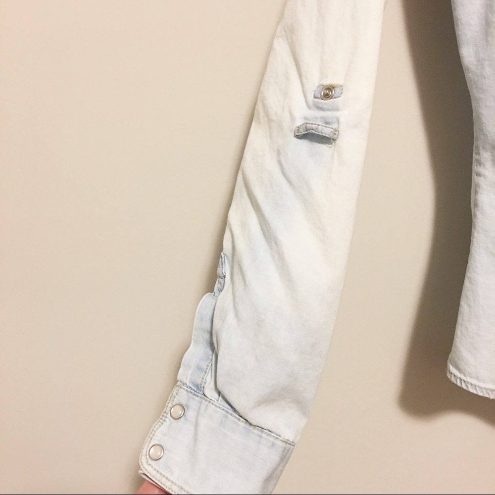 Stradivarius Chambray Button Up - image 3